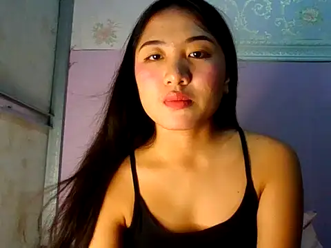 Snapshot of cutie_princess88 chatting on June 27, 6:02 pm cutie princess88 online show from June 27, 6:02 pm