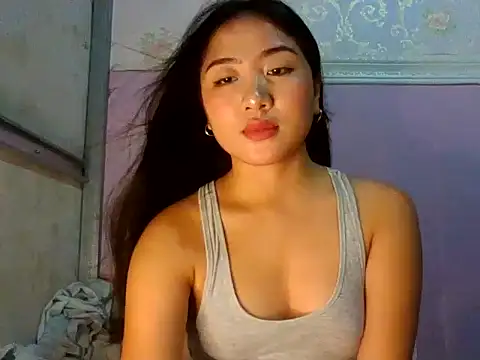 Snapshot of cutie_princess88 chatting on July 18, 3:27 pm cutie princess88 online show from July 18, 3:27 pm