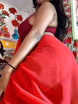 Snapshot of Miss_Fiza chatting on June 1, 11:01 am Miss Fiza online show from June 1, 11:01 am