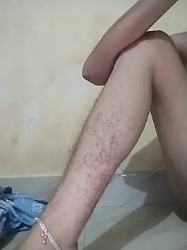 Snapshot of PRIYAGIRLHOT chatting on July 27, 3:19 pm PRIYAGIRLHOT online show from July 27, 3:19 pm