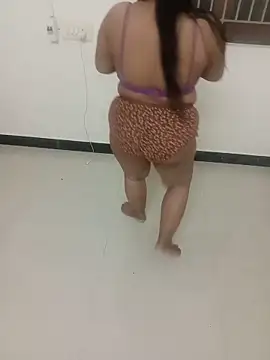 Snapshot of sexy_neha90 chatting on June 10, 5:12 pm sexy neha90 online show from June 10, 5:12 pm