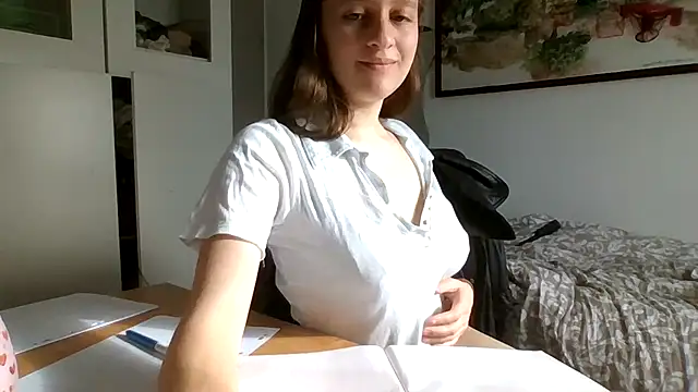 SoftieSophie online show from May 31, 6:10 am