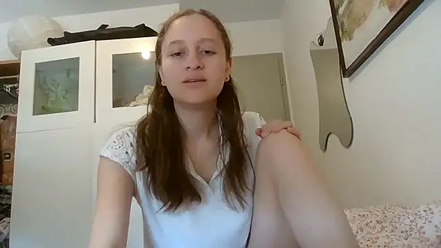 SoftieSophie online show from June 25, 6:07 am