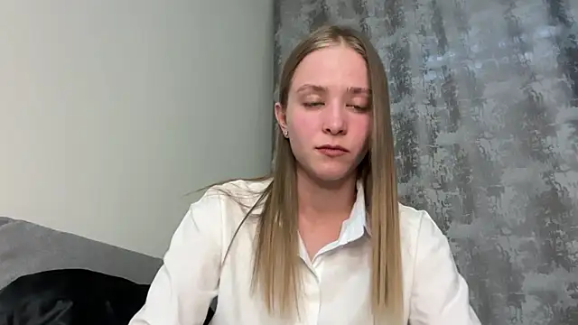 Snapshot of DanikaMory chatting on May 26, 1:07 pm DanikaMory online show from May 26, 1:07 pm