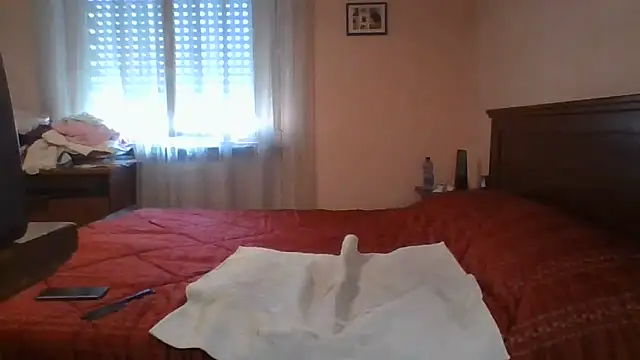ItalianBigBoobs online show from June 28, 8:31 am