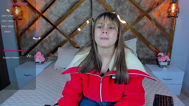 Snapshot of Martina_Smit_ chatting on June 6, 1:27 pm Martina Smit online show from June 6, 1:27 pm