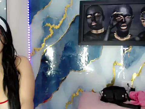 Snapshot of Yasmine_Tapias chatting on June 8, 9:26 pm Yasmine Tapias online show from June 8, 9:26 pm