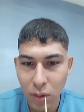 Snapshot of Mario_Solano chatting on June 4, 11:11 pm Mario Solano online show from June 4, 11:11 pm