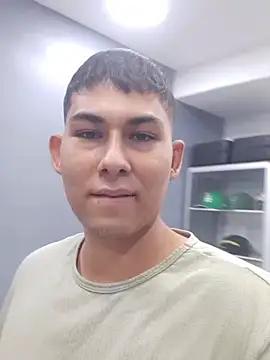 Snapshot of Mario_Solano chatting on June 5, 5:18 pm Mario Solano online show from June 5, 5:18 pm