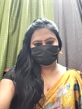 Snapshot of Meera_mia chatting on June 10, 6:29 pm Meera mia online show from June 10, 6:29 pm