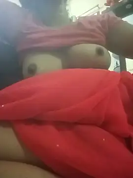 Snapshot of cute_riya_11 chatting on July 7, 7:45 am cute riya 11 online show from July 7, 7:45 am