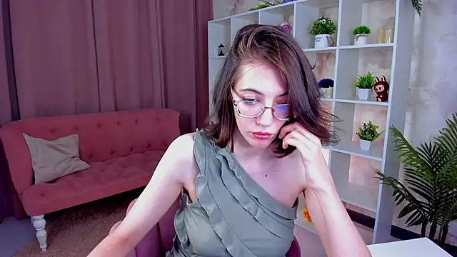 Snapshot of eva_sicret chatting on June 12, 12:59 pm eva sicret online show from June 12, 12:59 pm