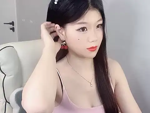 Xiaoxun712 online show from June 7, 12:09 pm