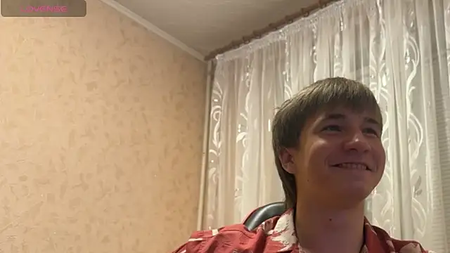 Goolden Flaash online show from May 25, 7:42 pm