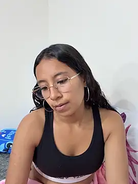 Violetlove  online show from June 18, 9:14 am