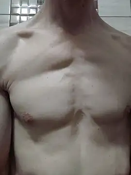 Nakedfanboy online show from July 25, 9:45 pm