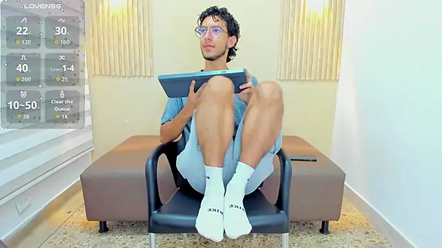 LEO SANZ66 online show from June 9, 12:28 pm