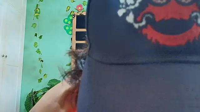 Snapshot of langelo_el chatting on June 2, 12:29 pm langelo el online show from June 2, 12:29 pm