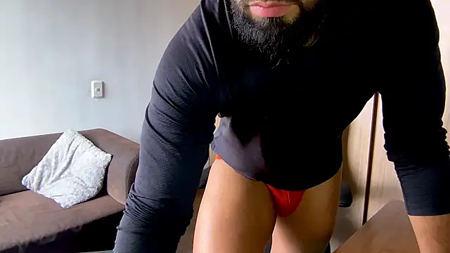 Snapshot of Rob_fab chatting on June 3, 3:17 pm Rob fab online show from June 3, 3:17 pm