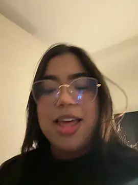 Snapshot of emily_morgam chatting on July 14, 8:25 pm emily morgam online show from July 14, 8:25 pm