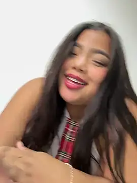 Snapshot of emily_morgam chatting on July 20, 10:12 pm emily morgam online show from July 20, 10:12 pm