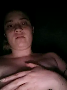 Hanna Falcone online show from July 29, 4:43 am