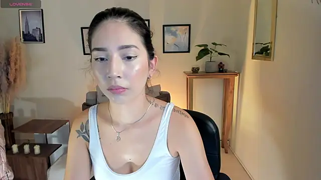Snapshot of Dream_saray chatting on July 7, 7:07 pm Dream saray online show from July 7, 7:07 pm