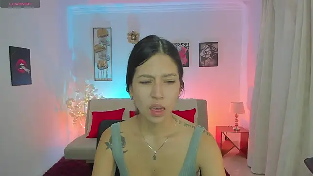 Snapshot of Dream_saray chatting on July 23, 12:36 pm Dream saray online show from July 23, 12:36 pm
