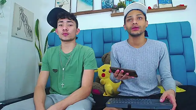 STRANGER BOYS online show from July 6, 12:07 am