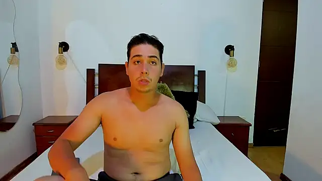 apolo BIGCOCK01 online show from June 17, 12:02 am