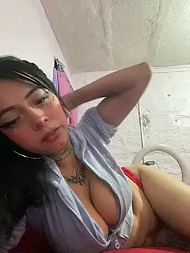 YummyGirl  online show from June 26, 3:22 am