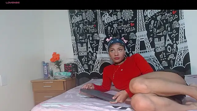 Snapshot of maria_robin_ chatting on June 23, 3:26 am maria robin online show from June 23, 3:26 am