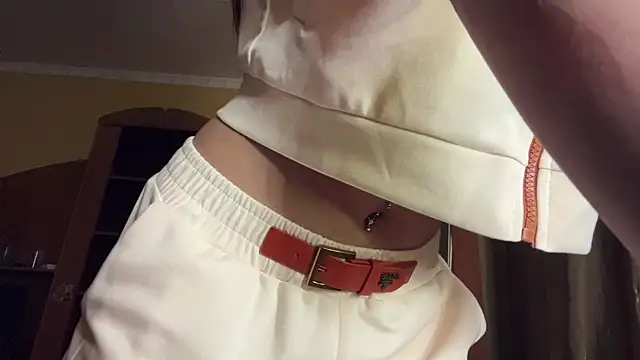 Snapshot of xXMelanieseXx chatting on June 3, 5:29 pm xXMelanieseXx online show from June 3, 5:29 pm