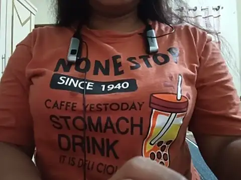 Snapshot of Neha-71 chatting on June 11, 5:33 pm Neha-71 online show from June 11, 5:33 pm