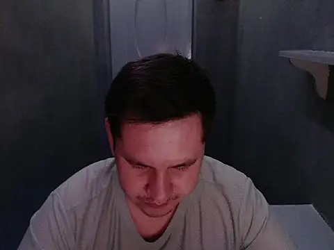 Snapshot of Max_Marlyn chatting on June 6, 6:34 pm Max Marlyn online show from June 6, 6:34 pm