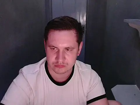 Snapshot of Max_Marlyn chatting on June 11, 5:33 pm Max Marlyn online show from June 11, 5:33 pm