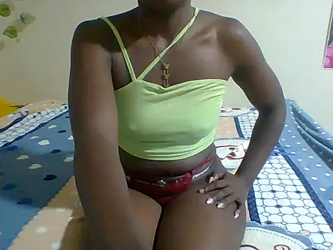 Snapshot of Sasha_Bliss chatting on June 1, 7:32 am Sasha Bliss online show from June 1, 7:32 am
