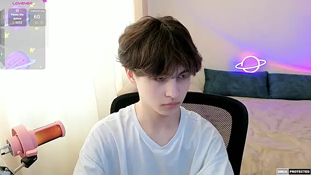 Snapshot of _Milway_ chatting on August 2, 12:58 pm Milway online show from August 2, 12:58 pm