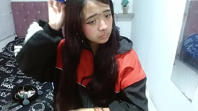 sofiacumgil online show from July 23, 12:36 pm