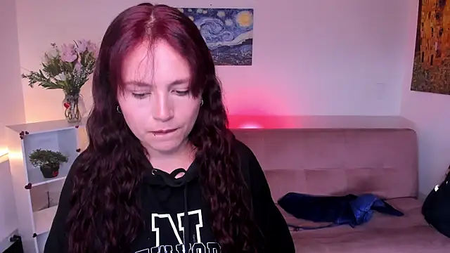 Snapshot of Miss_serena chatting on June 11, 12:32 am Miss serena online show from June 11, 12:32 am