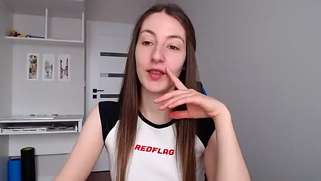 Snapshot of sweetheart_777 chatting on June 10, 8:02 am sweetheart 777 online show from June 10, 8:02 am