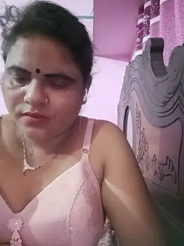 Maya Vabi online show from July 10, 2:30 pm