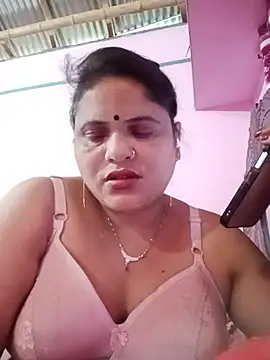 Maya Vabi online show from July 13, 9:01 am