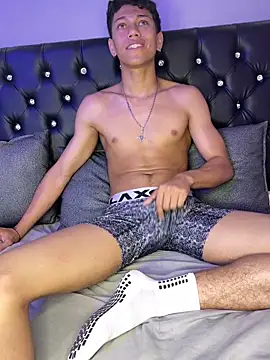 Thiago Laurent online show from June 14, 6:10 pm