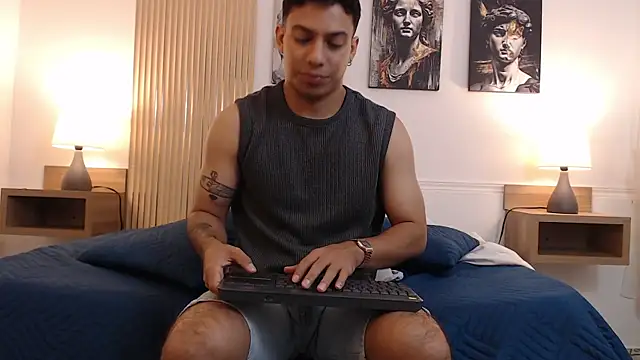 Snapshot of Diego_salvatore chatting on June 6, 7:40 pm Diego salvatore online show from June 6, 7:40 pm