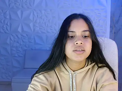 Snapshot of ashley_thonsom18 chatting on May 31, 3:04 am ashley thonsom18 online show from May 31, 3:04 am