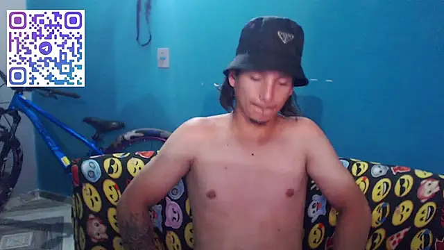 MrKingsaintx online show from June 22, 1:29 am