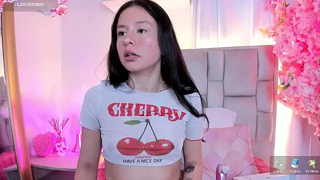 Snapshot of Dana_grey_ chatting on June 9, 12:06 pm Dana grey online show from June 9, 12:06 pm