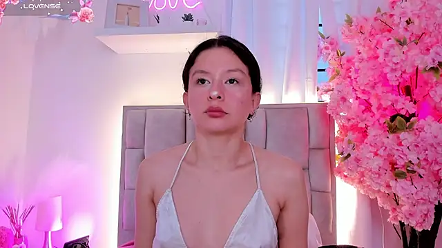 Snapshot of Dana_grey_ chatting on June 10, 11:53 am Dana grey online show from June 10, 11:53 am