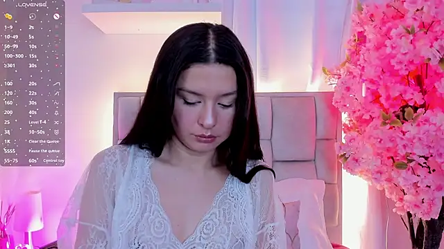 Snapshot of Dana_grey_ chatting on June 11, 12:25 pm Dana grey online show from June 11, 12:25 pm